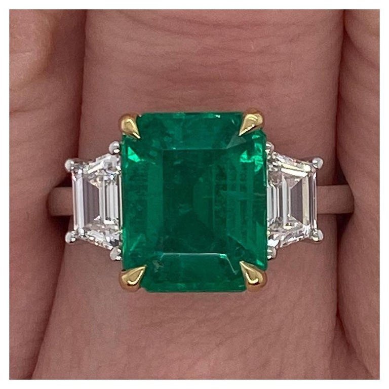 Igi Antwerp Exceptional 4 Carat Natural Emerald Trillion Diamond Ring For  Sale at 1stDibs