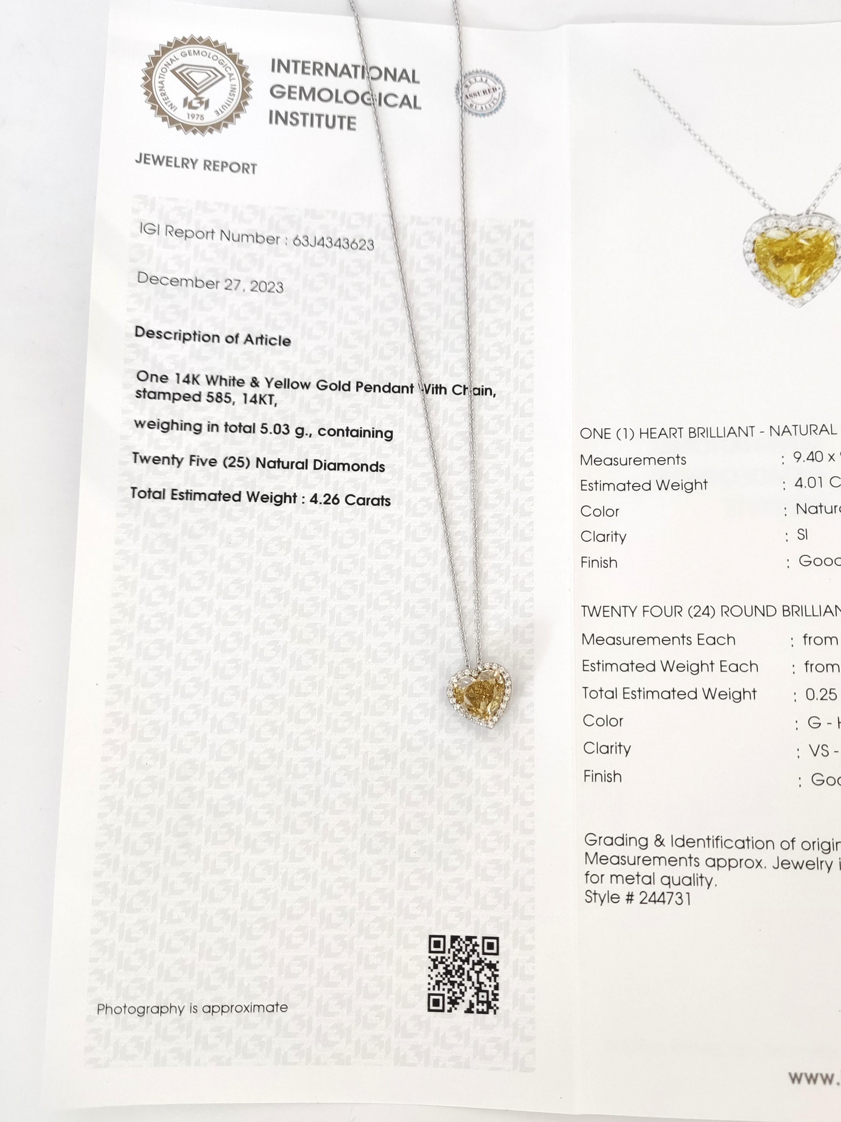 Pendentif en or 14 carats avec diamants en forme de cœur jaune intense fantaisie de 4,26 carats certifié IGI en vente 2