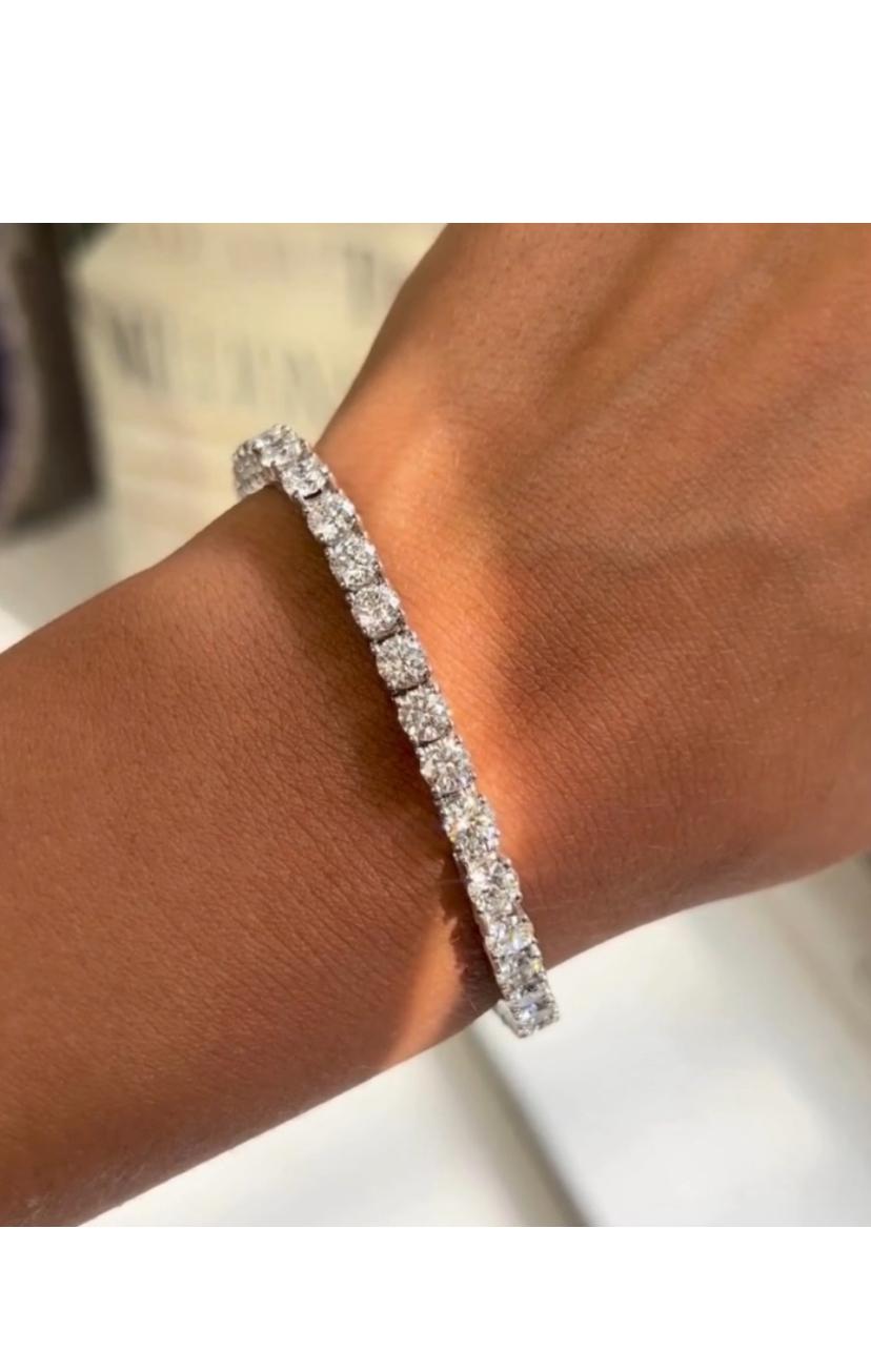 IGI Certifie 14,00 Quilates F/VS1 Diamantes Redondos Brillantes Pulsera de Tenis de Oro de 14K en venta 1