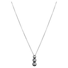 Collana di grande effetto con diamante naturale da 0,27 carati certificato IGI, in oro 8K