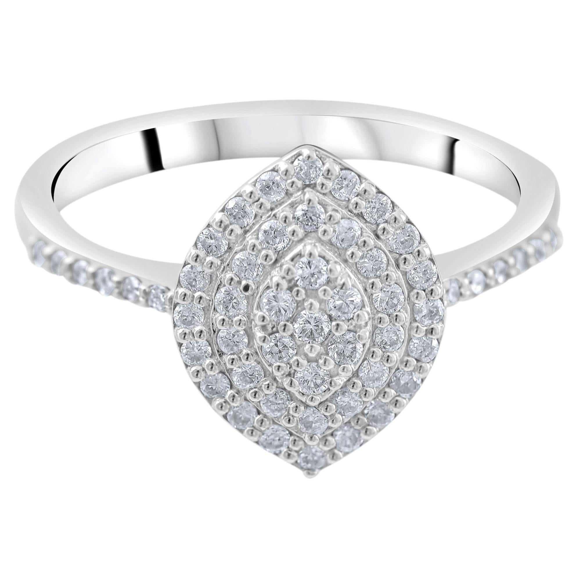 Bague classique imposante en or 14 carats sertie d'un diamant naturel de 0,31 carat certifié IGI