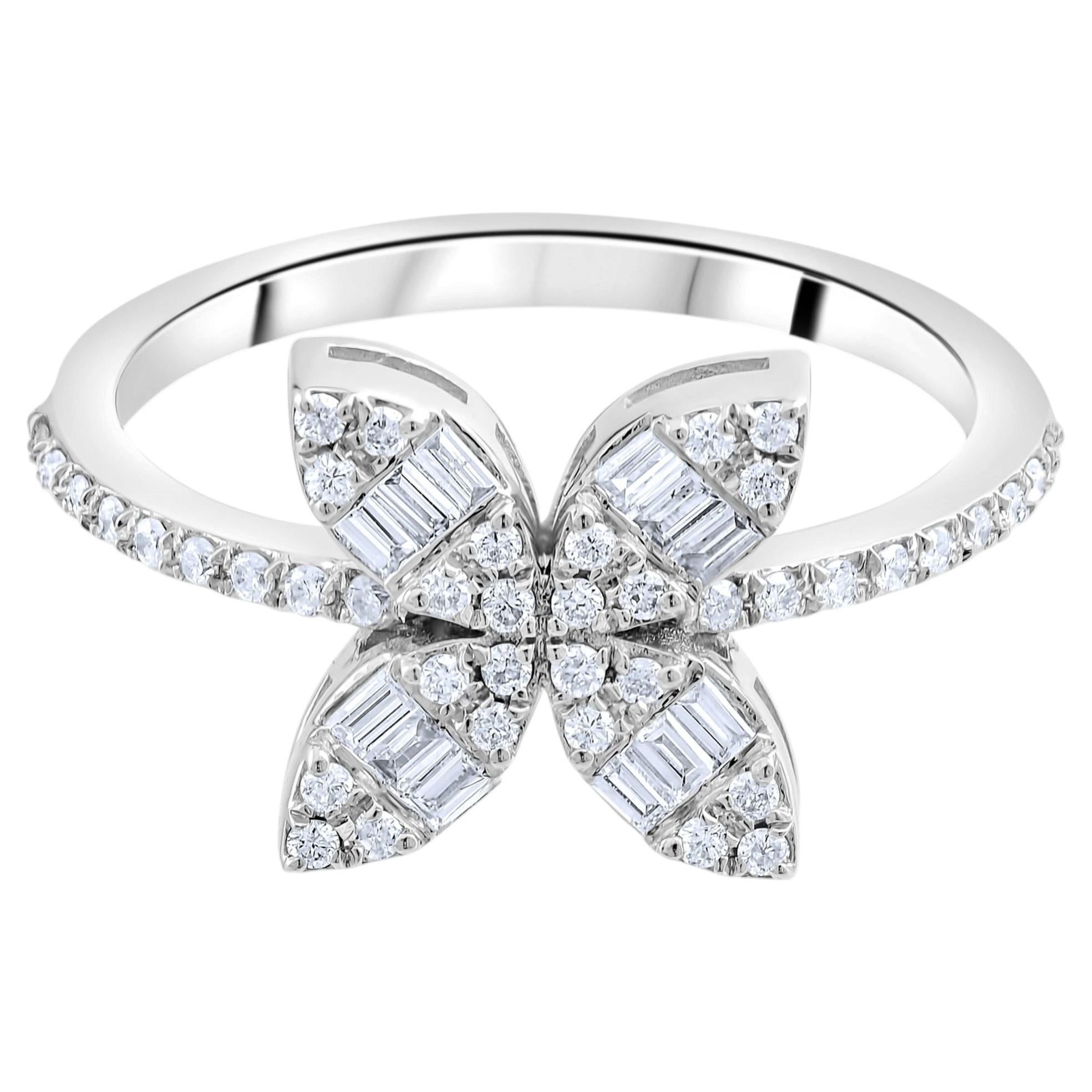 Bague classique imposante en or 14 carats sertie d'un diamant naturel de 0,32 carat certifié par l'IGI