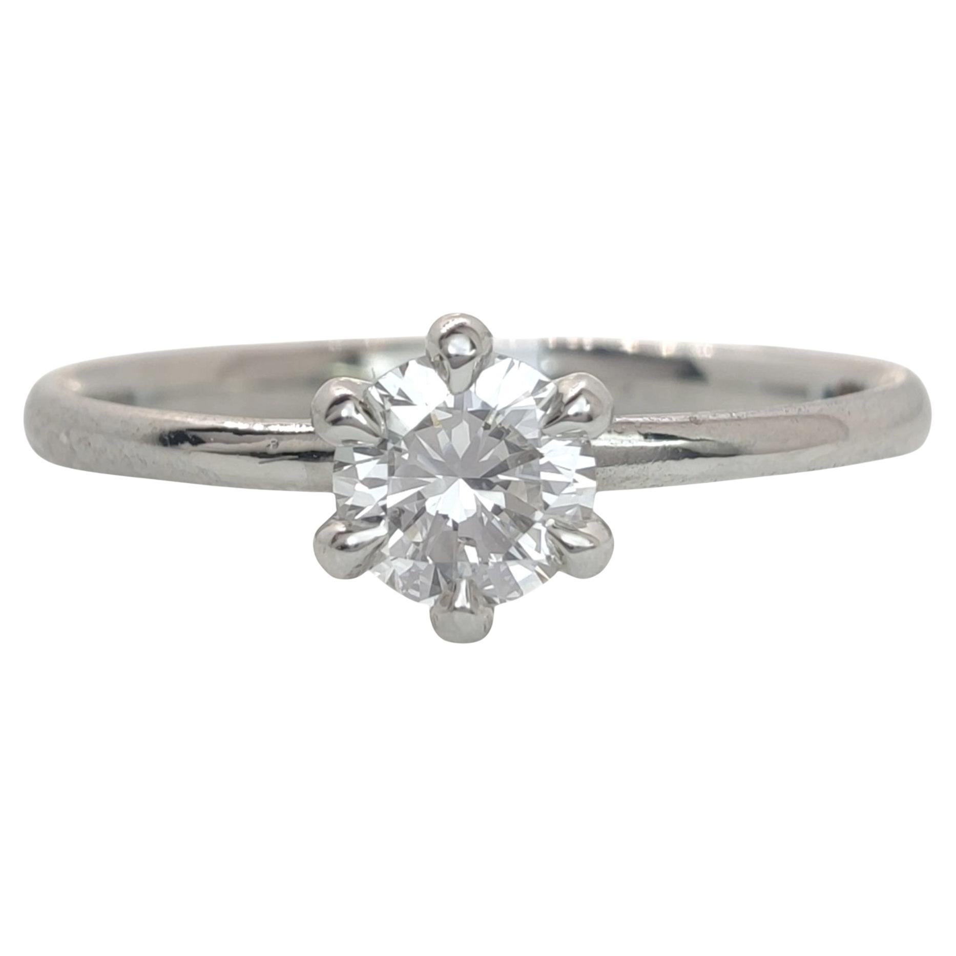 IGI Certified 0.35ct Natural Diamond Engagement Ring in 18K White Gold, E-F VS2