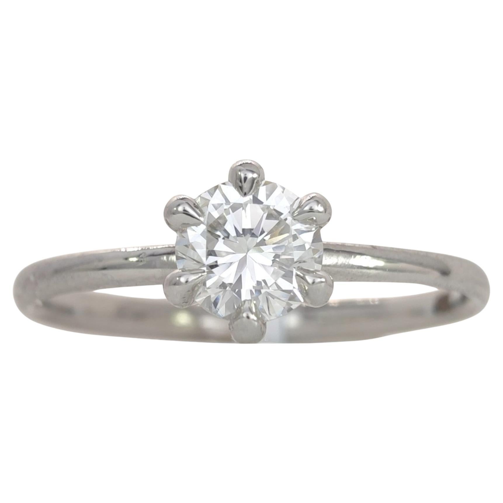 Bague de fiançailles en or blanc 18 carats avec diamant naturel certifié IGI de 0,35 carat, E-F VS2
