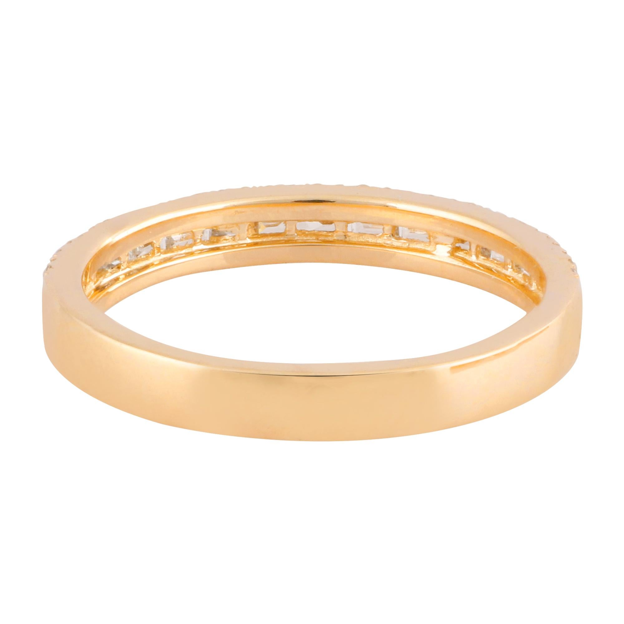 Modern IGI Certified 0.38 Carat Natural Diamond 'SI/HI' 14K Yellow Gold Band Ring For Sale