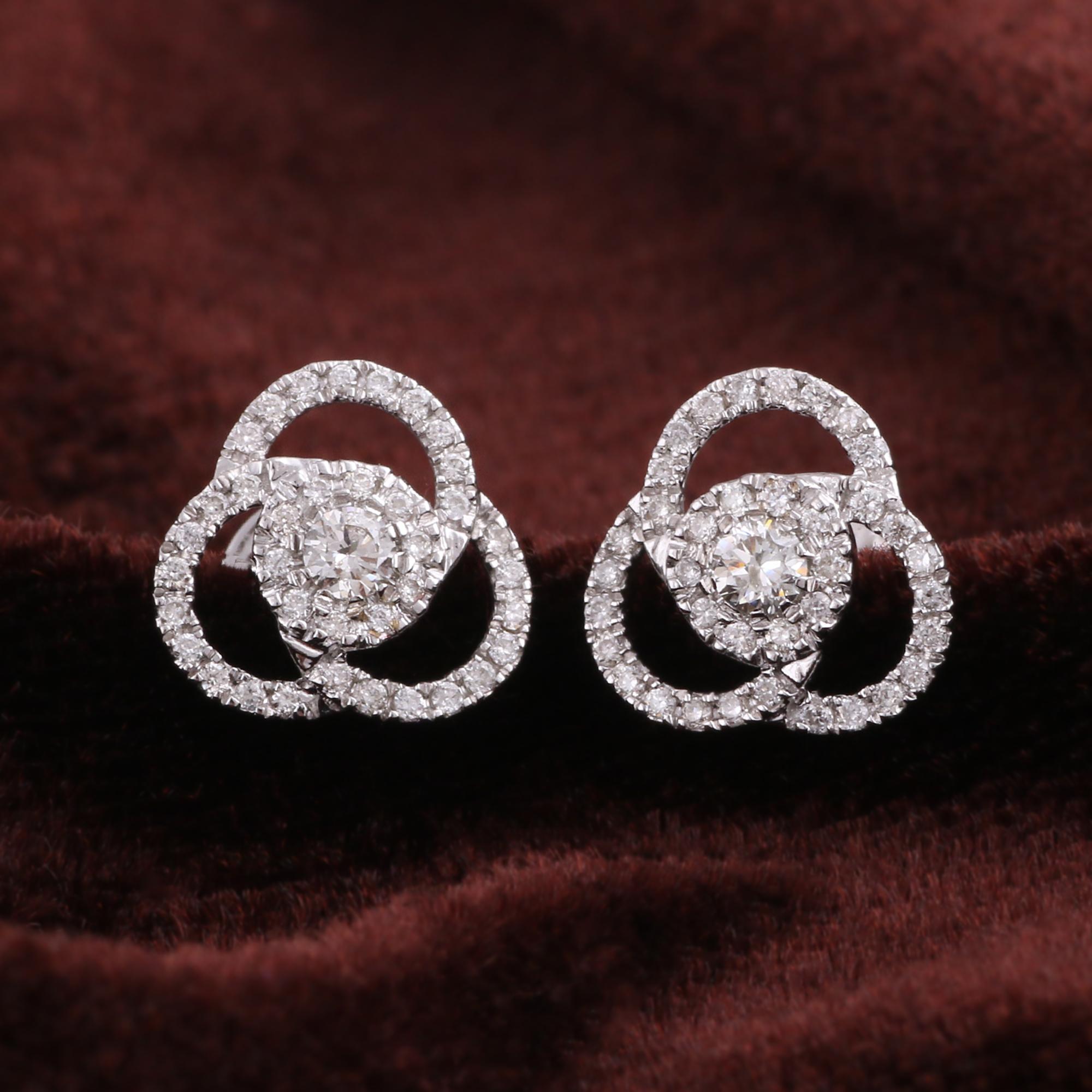 Boucles d'oreilles en or blanc 14 carats avec diamants naturels certifiés IGI de 0,397 carat « SI/H-I » Neuf - En vente à Jaipur, RJ