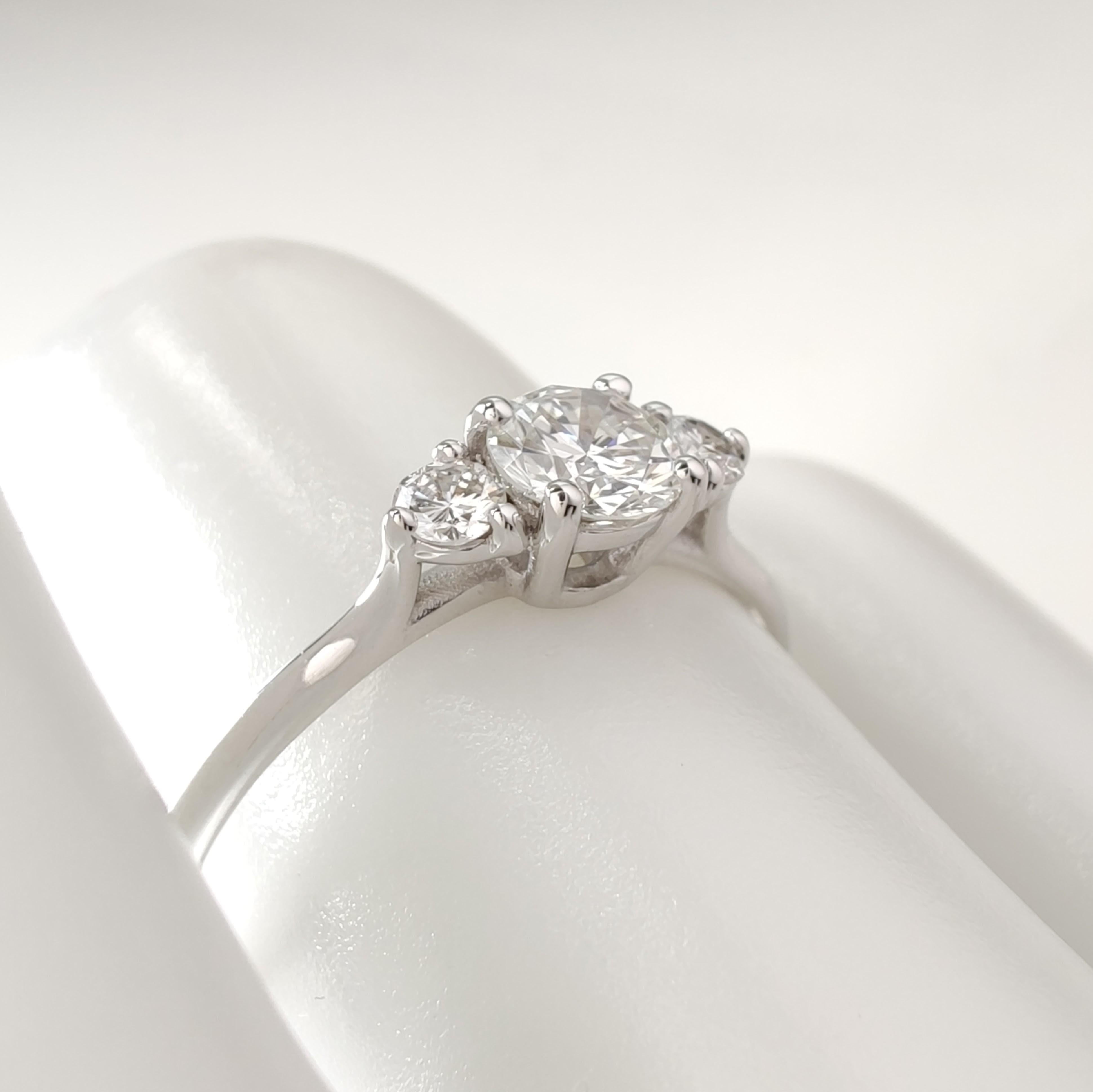 Women's IGI Certified 0.45ct Natural Diamond Three-Stone Engagement Ring -18K White Gold For Sale