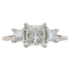 Anillo de compromiso de tres piedras con diamante natural certificado IGI de 0,50 ct -Oro blanco de 18 quilates