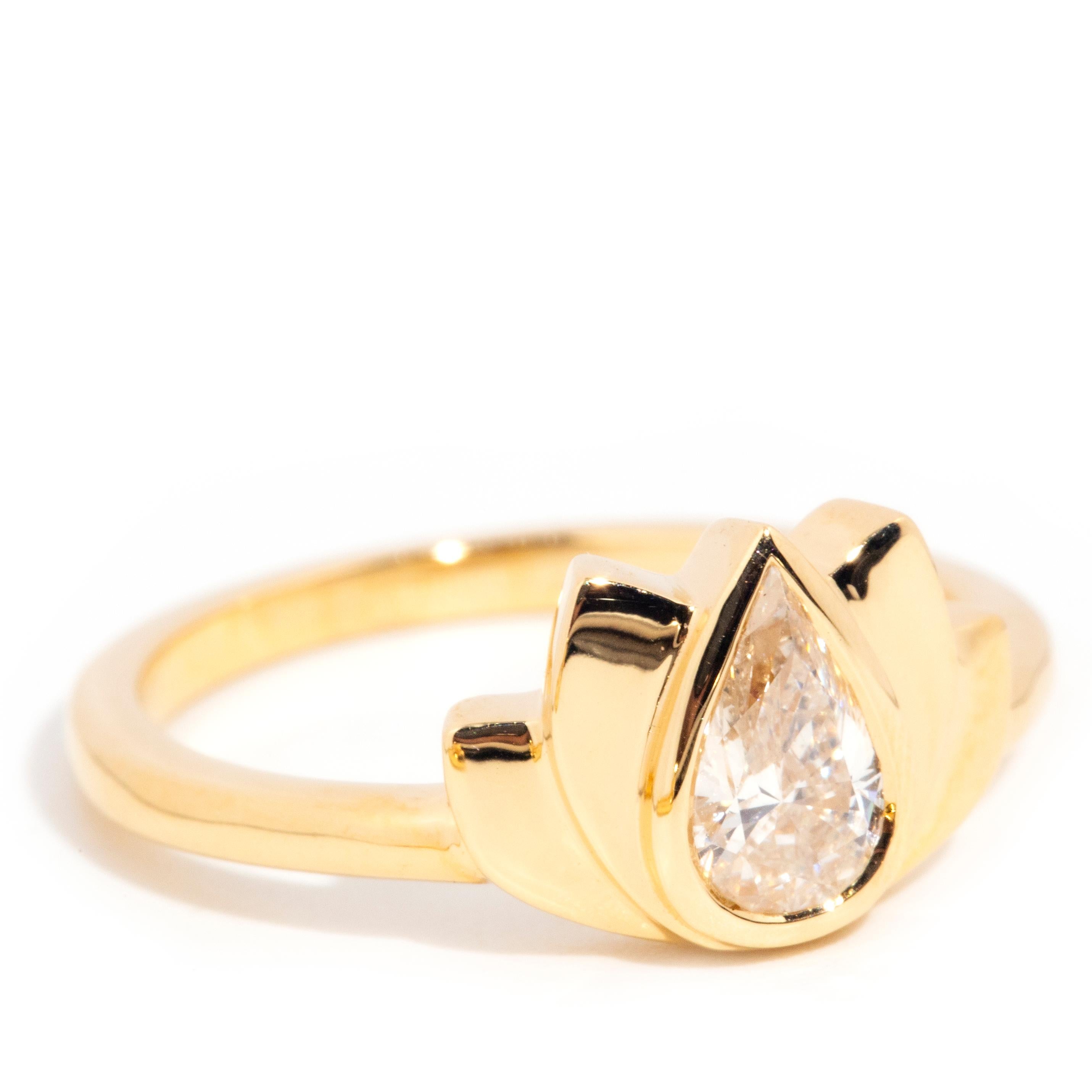 Contemporary IGI Certified 0.52 Carat Pear Cut Diamond 18 Carat Gold Lotus Two Ring Set For Sale