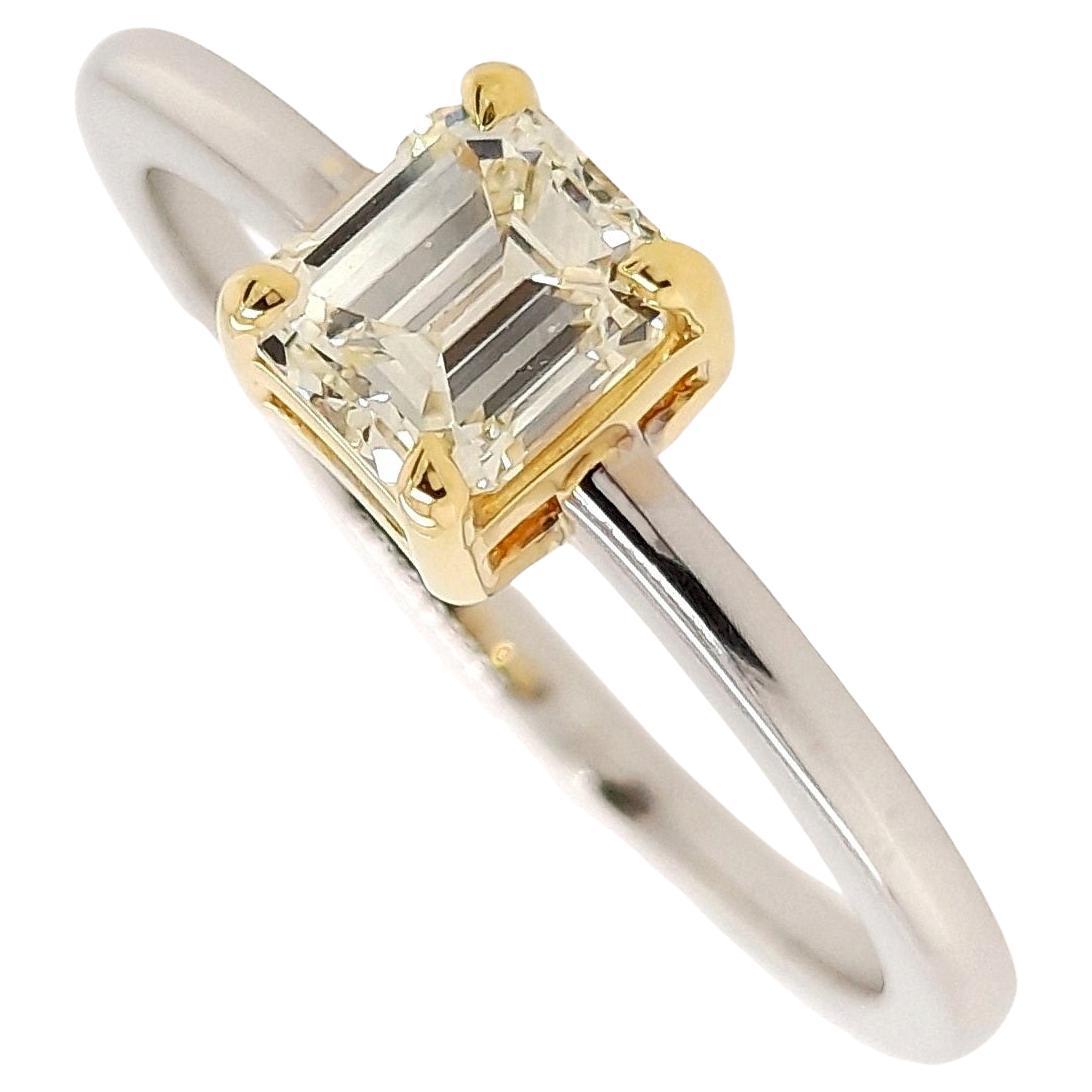 Bague en or jaune et blanc 14 carats certifiée IGI, diamants jaunes naturels de 0,61 carat VS