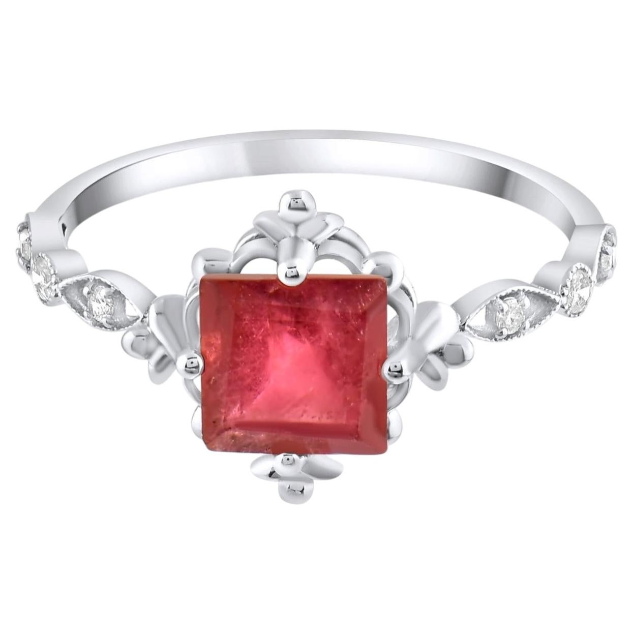 IGI Certified 0.78 Carat Natural Garnet and Diamond Statement Ring in 14K Gold