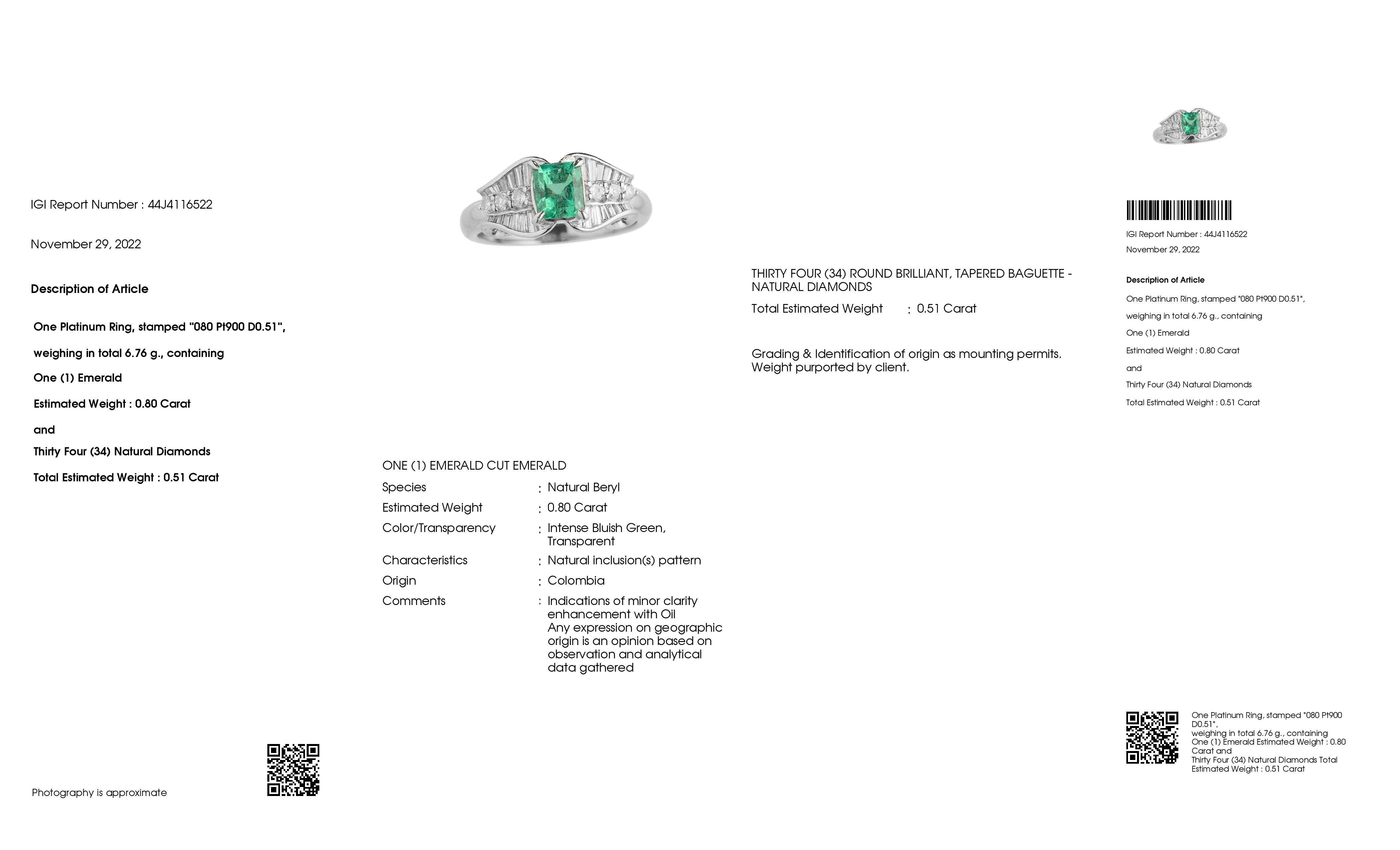 IGI Certified 0.80ct Colombian Emerald and 0.51ct Natural Diamonds Platinum Ring For Sale 2