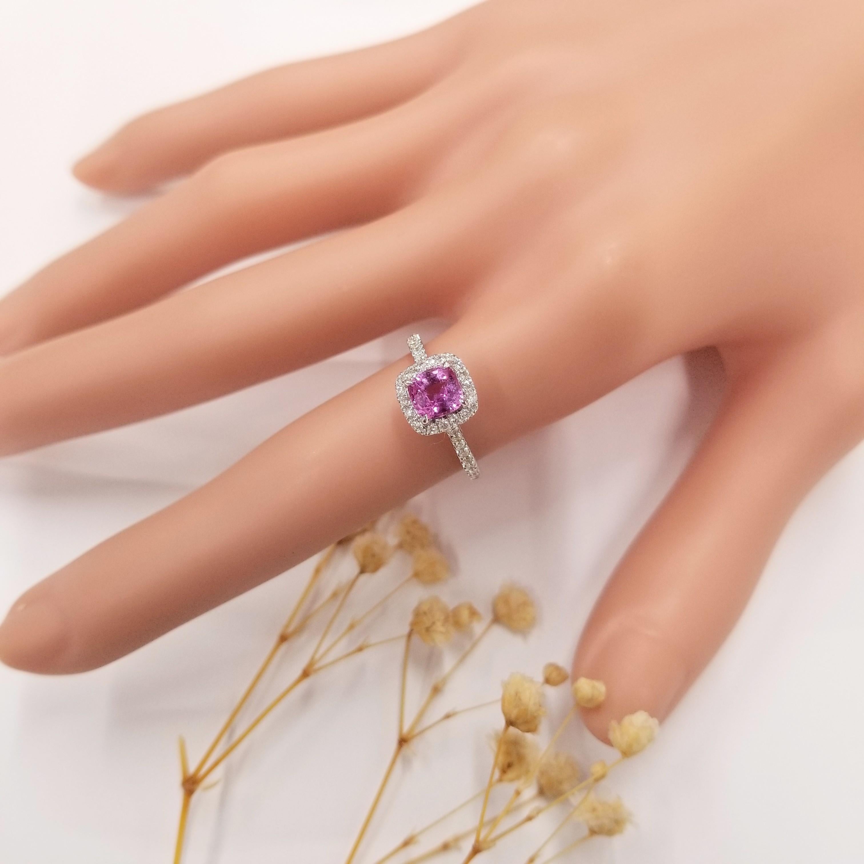 Modern IGI Certified 0.90 Carat Pink Sapphire & Diamond Ring in 18K White Gold For Sale