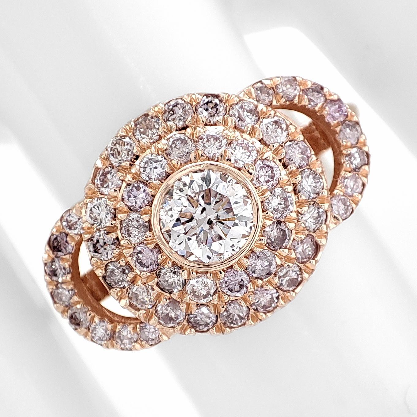 Women's IGI Certified 0.94ctw Round Fancy Pink Diamond 14k Rose Gold Ring For Sale