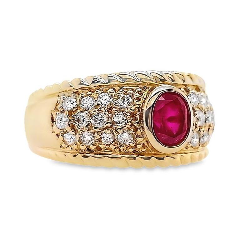 Rubino di Birmania naturale certificato IGI da 0,98 carati e diamante naturale da 0,39 carati in oro 18 carati 2
