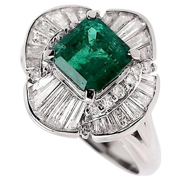 IGI Certified 0.99ct Colombian Emerald and 0.80ct Natural Diamonds Platinum Ring For Sale