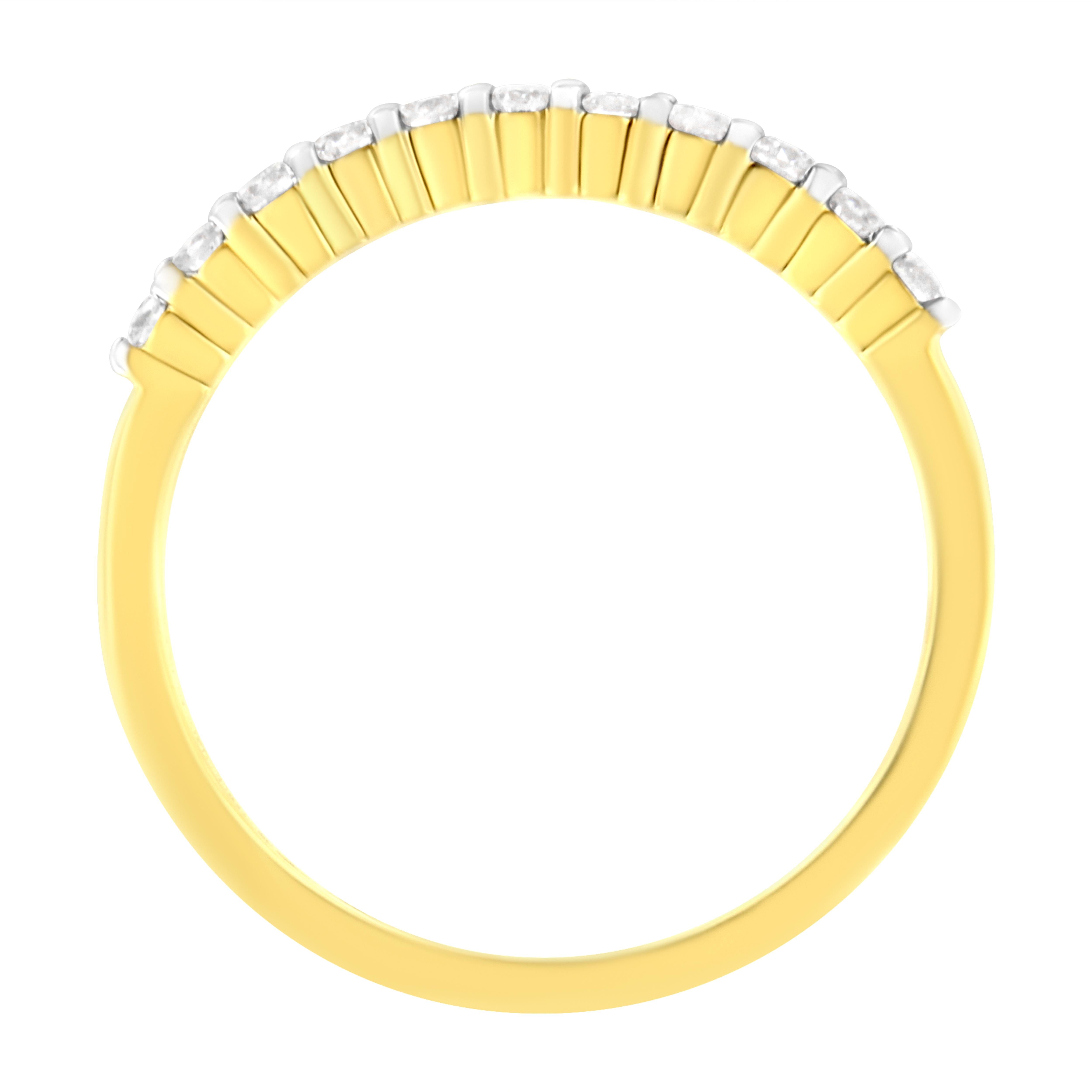 For Sale:  IGI Certified 1/4 Carat Diamond 10K Yellow Gold Prong Set Fluted Band Style Ring 4