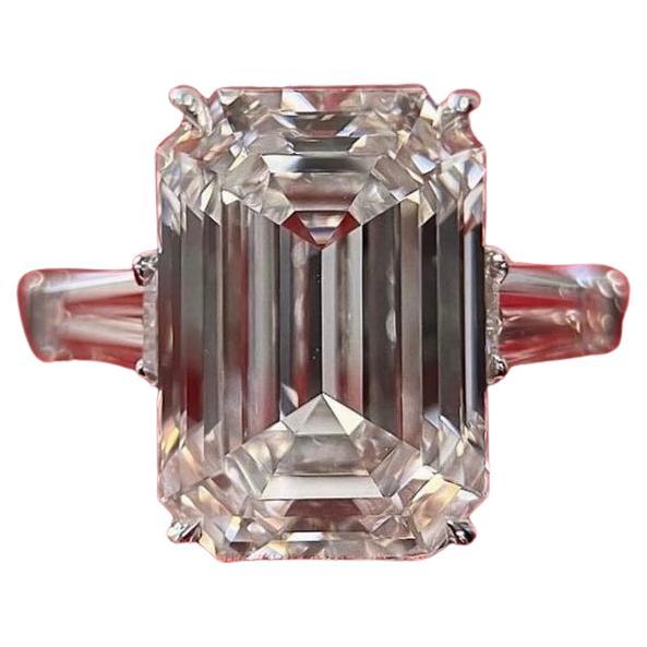 IGI Certified 10 Ct of Emerald Cut Diamond on Ring