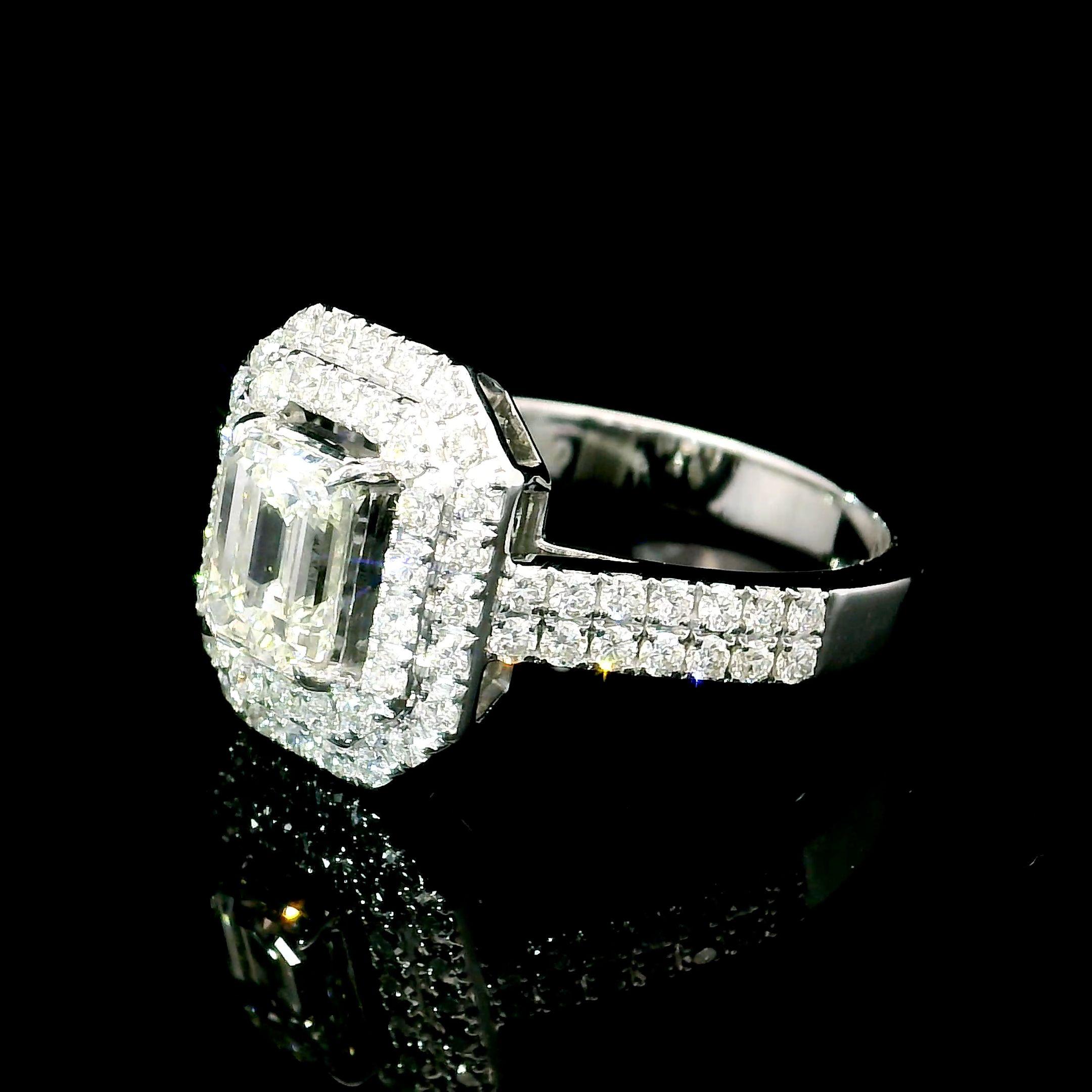 IGI Certified 1.00 Carat H Colour  VS2 Clarity Diamond Ring In New Condition For Sale In บางรัก, TH