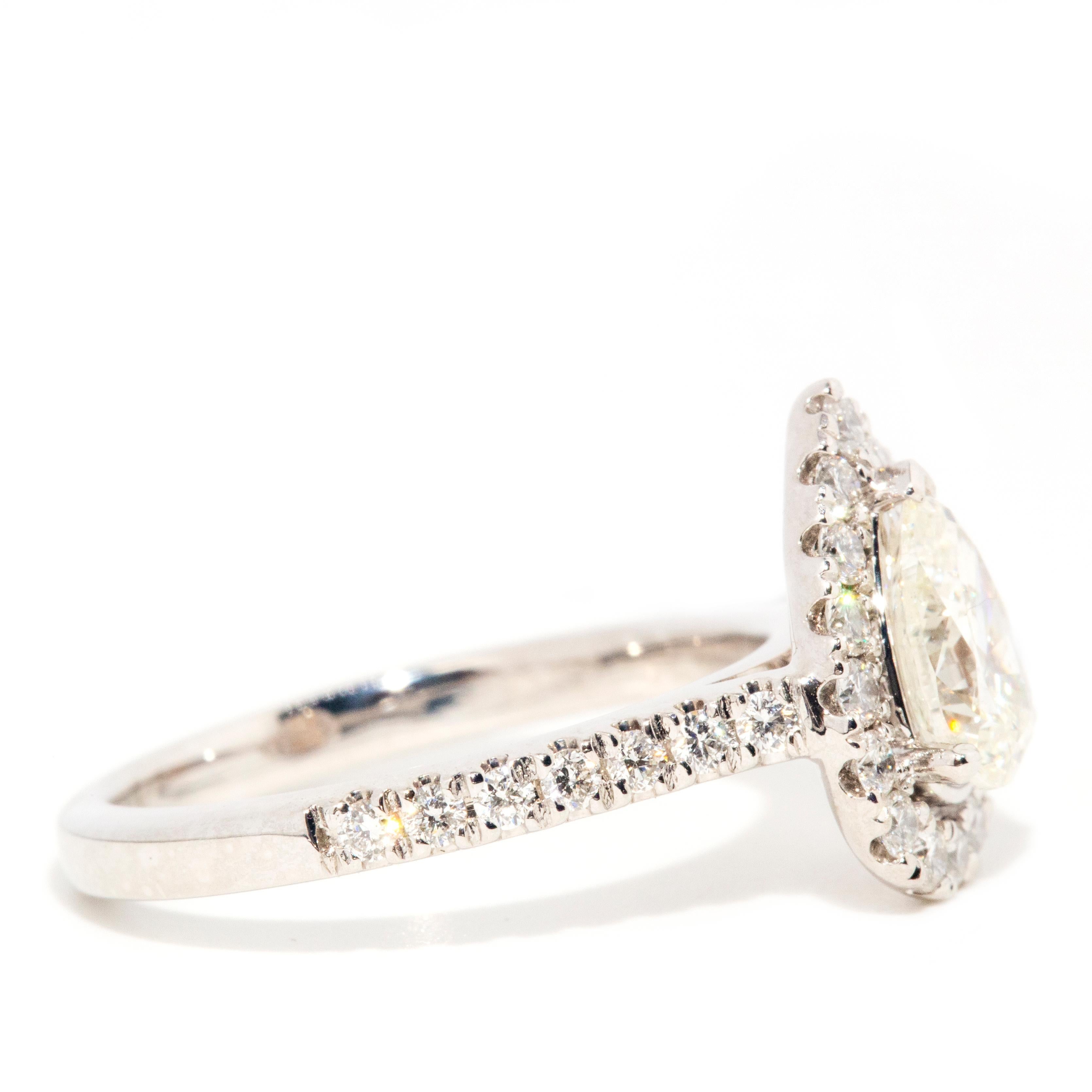 IGI Certified 1.00 Carat Pear Cut Diamond Platinum & 18 Carat Gold Cluster Ring For Sale 2