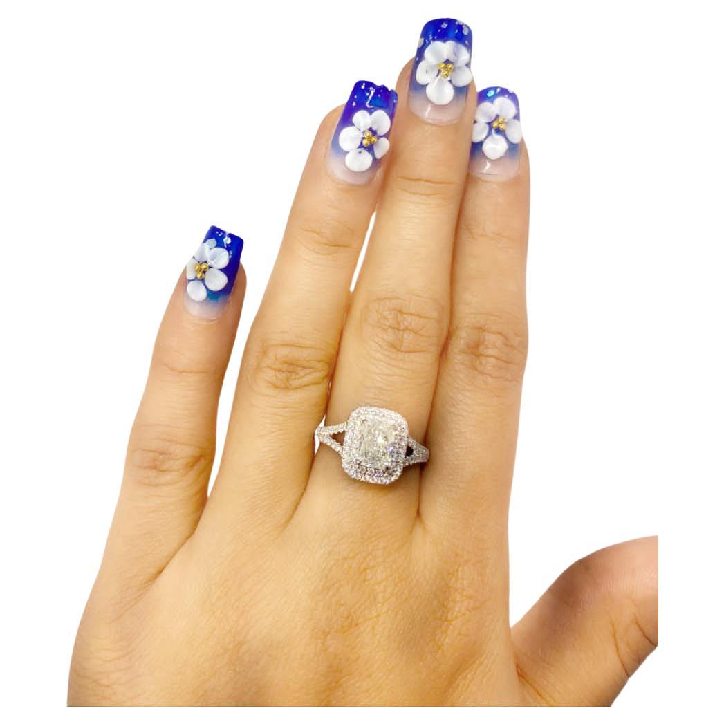 IGI Certified 1.01 Carat White Diamond Ring SI2 Clarity For Sale