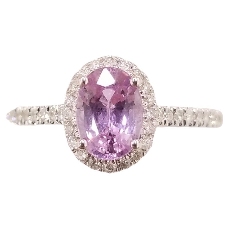 IGI Certified 1.04 Carat Purple Sapphire & Diamond Ring in 18K White Gold For Sale