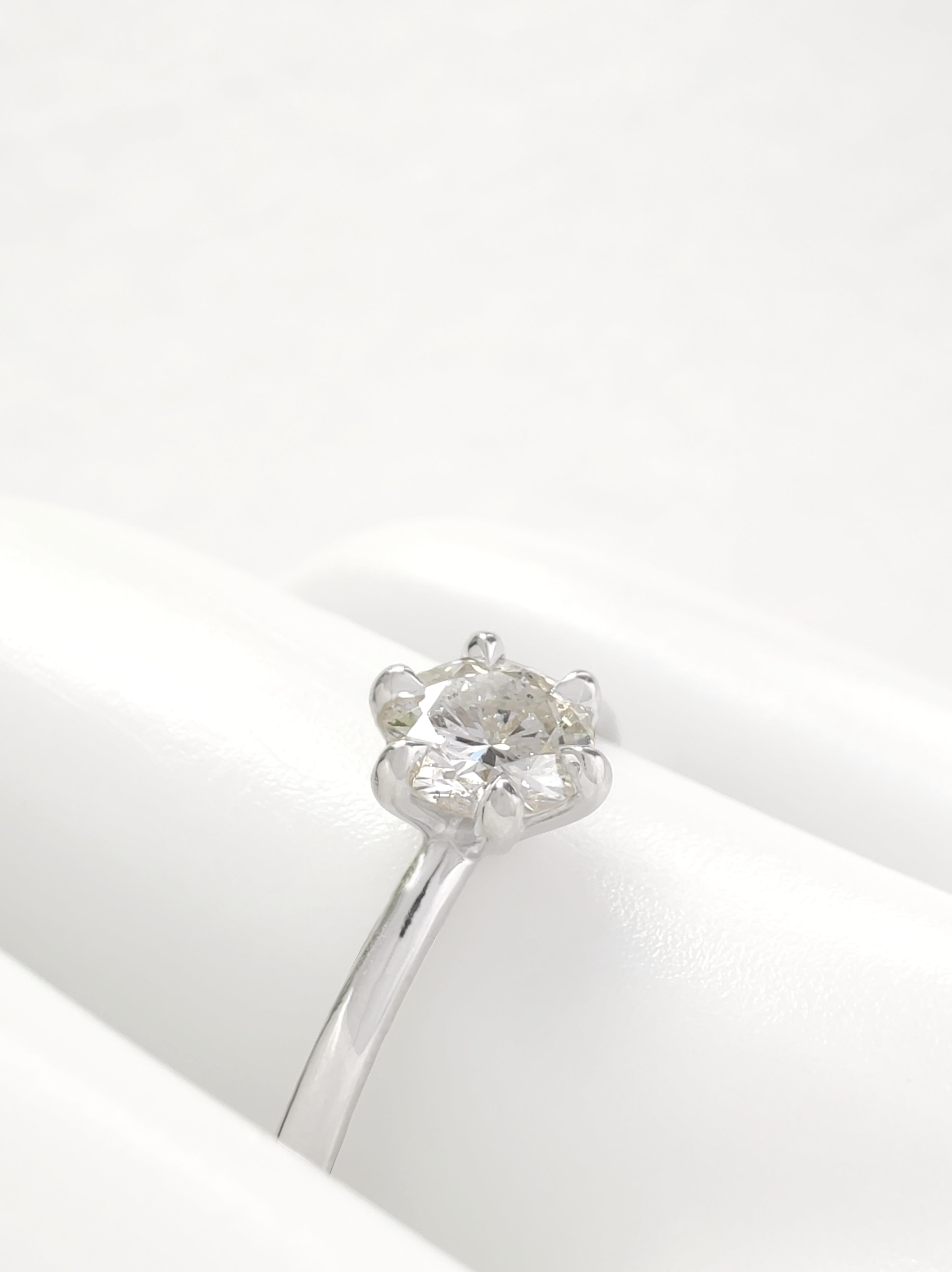 Round Cut IGI Certified 0.40 Ct Round Brilliant Diamond Engagement Ring in 18K White Gold For Sale