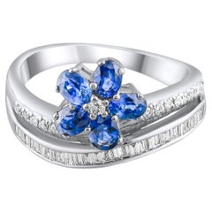 IGI Certified 1.07 Carat Diamond and Sapphire Leaf Motif Ring 18K Gold