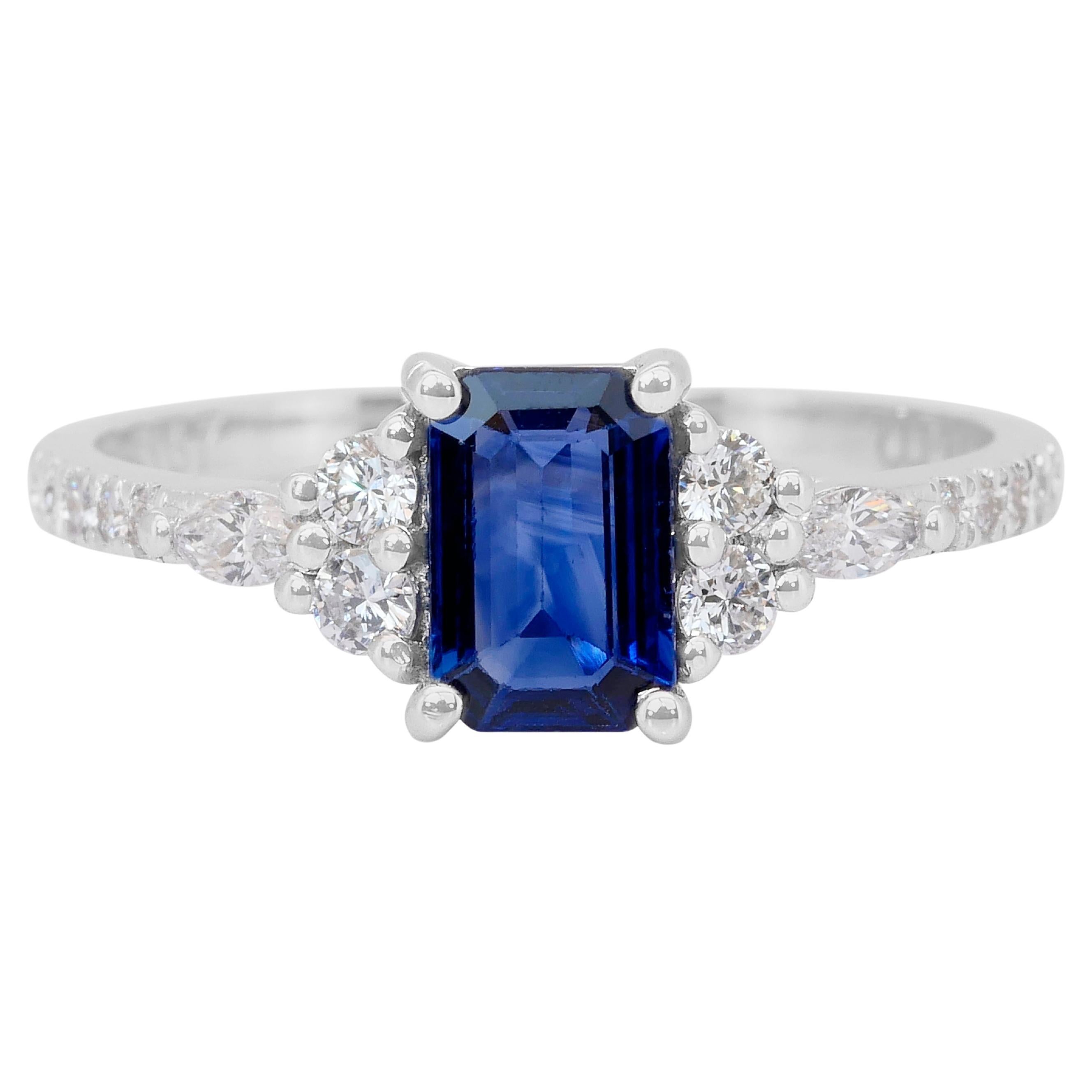IGI Certified 1.07ct Sapphire and Diamonds Cluster Ring in 18k White Gold