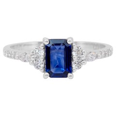 IGI Certified 1.07ct Sapphire and Diamonds Cluster Ring in 18k White Gold