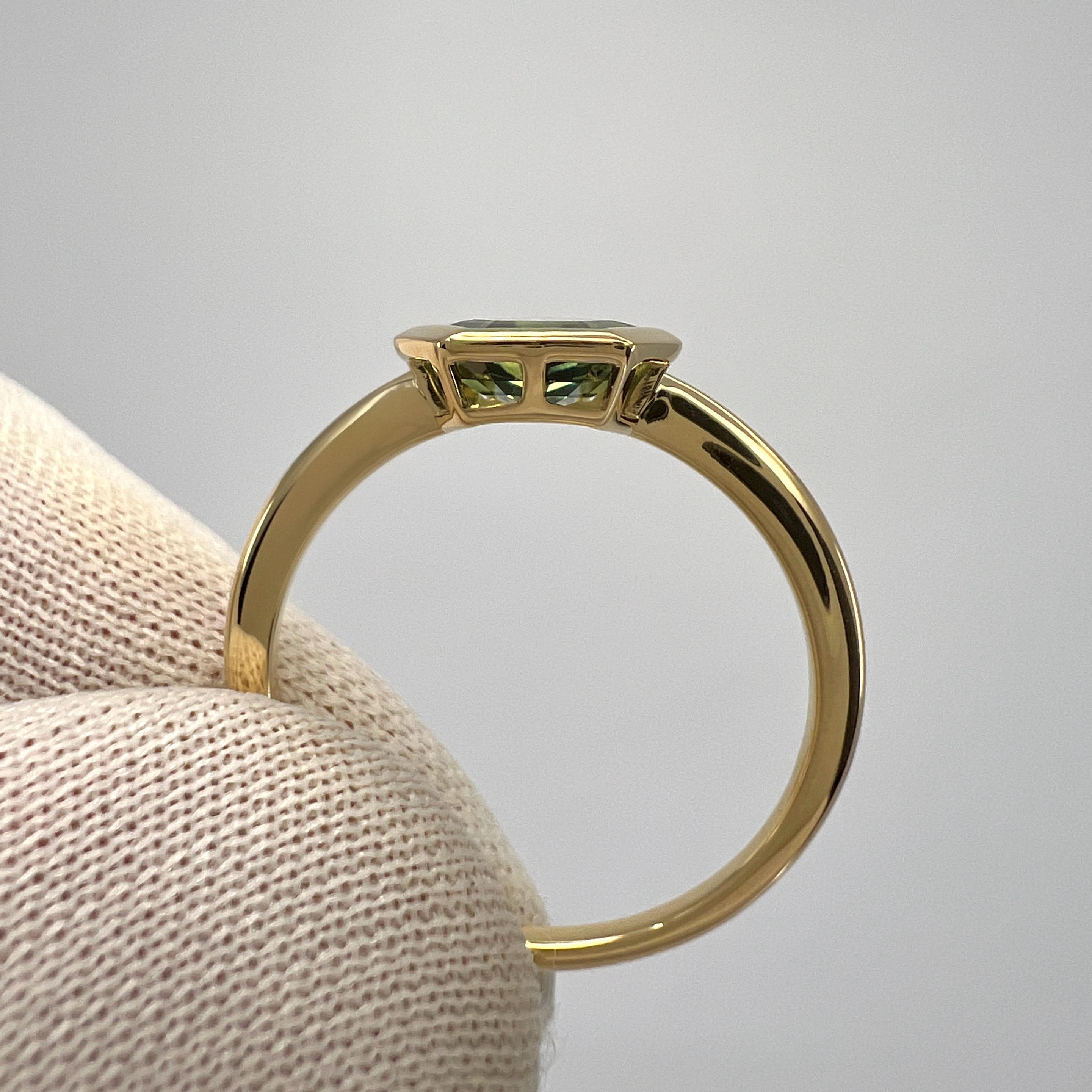 IGI Certified 1.08ct Parti Colour Sapphire Shield Cut 18k Gold Solitaire Ring 4