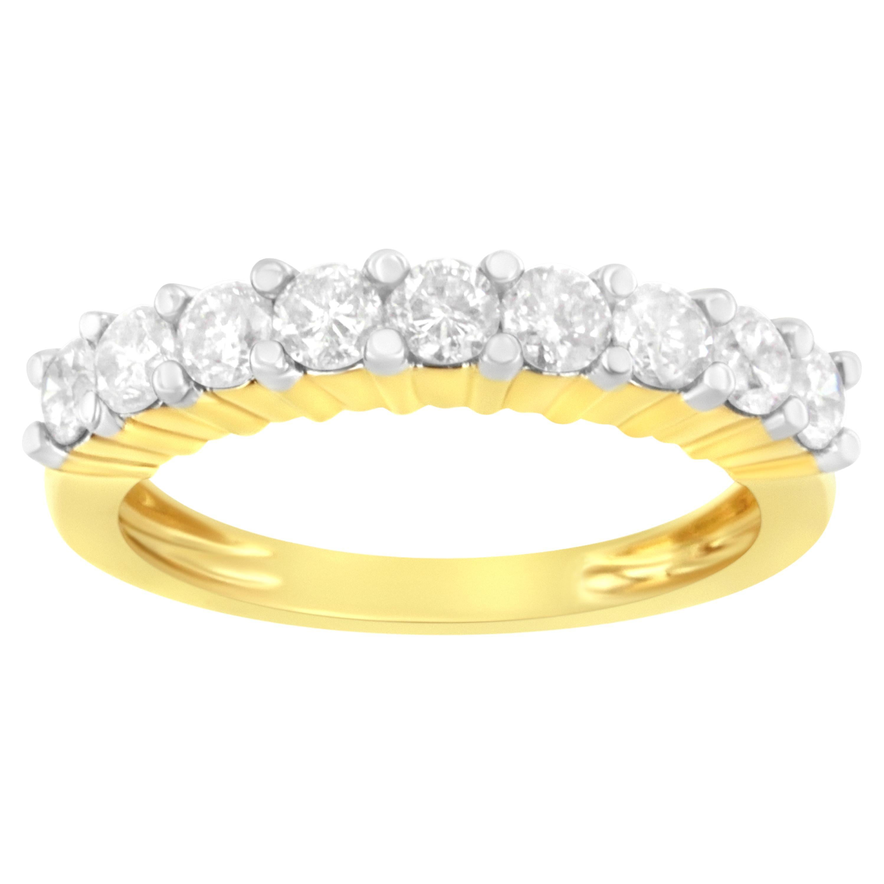 En vente :  Bague jonc en or jaune 10 carats avec diamants de 1,0 carat certifiés IGI