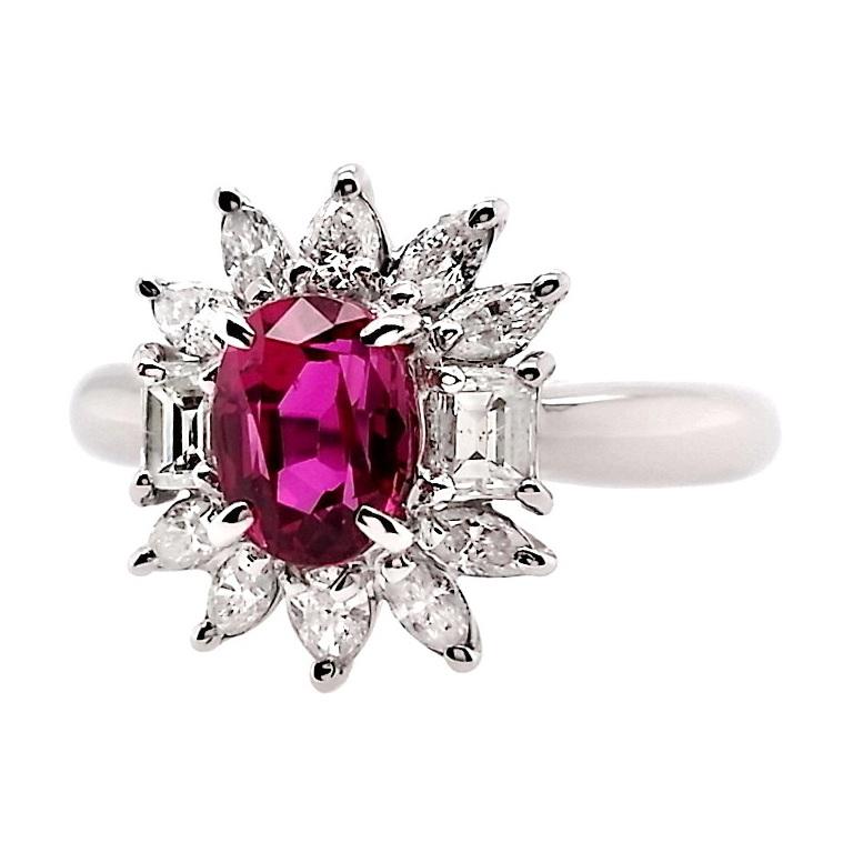IGI Certified 1.10ct Not-treated Ruby and 0.64ct Natural Diamonds Platinum Ring In New Condition In Hong Kong, HK