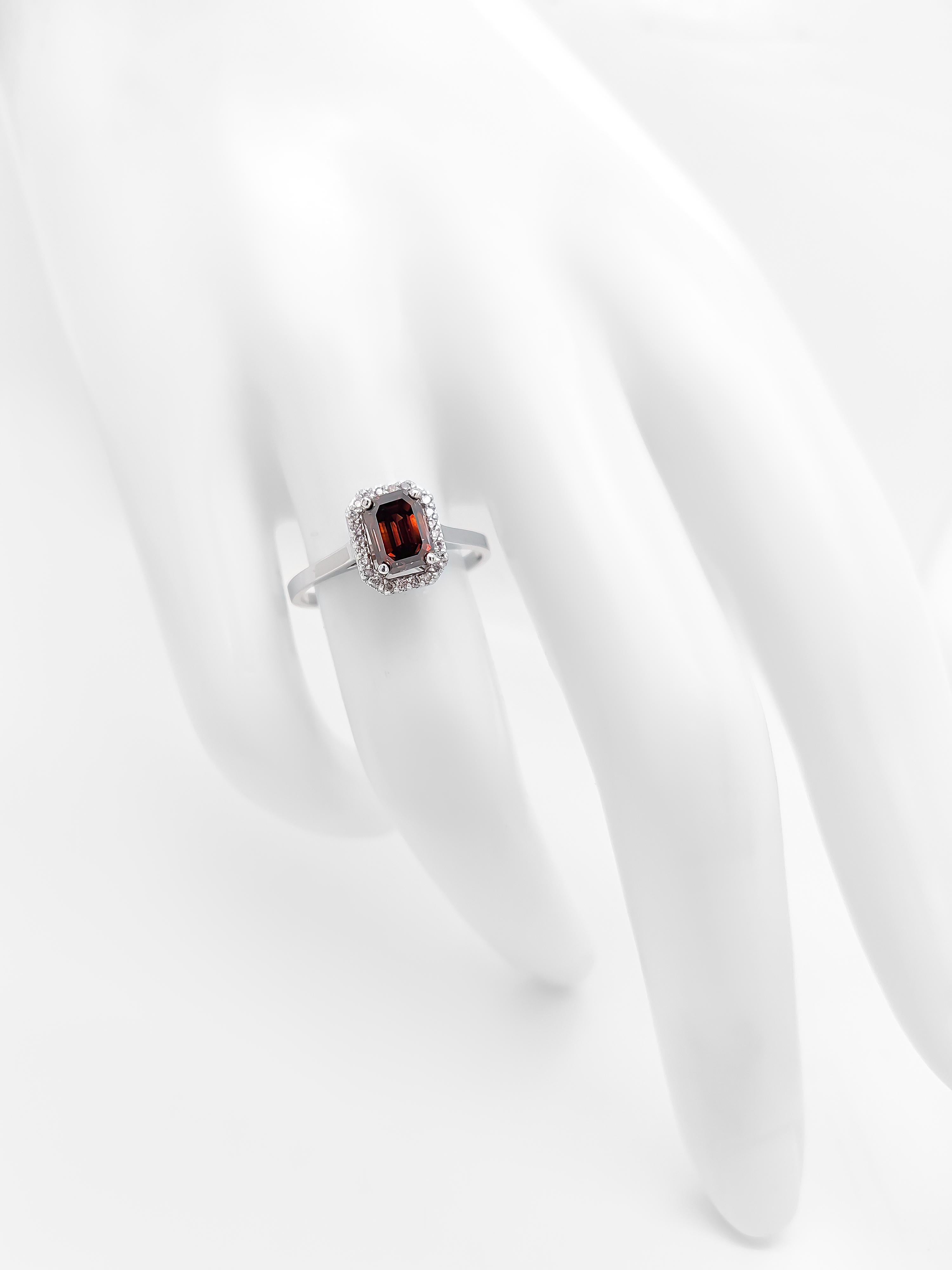 Emerald Cut IGI Certified 1.11ctw Emerald Diamond Deep Reddish Brown Cocktail Ring 14k Gold For Sale