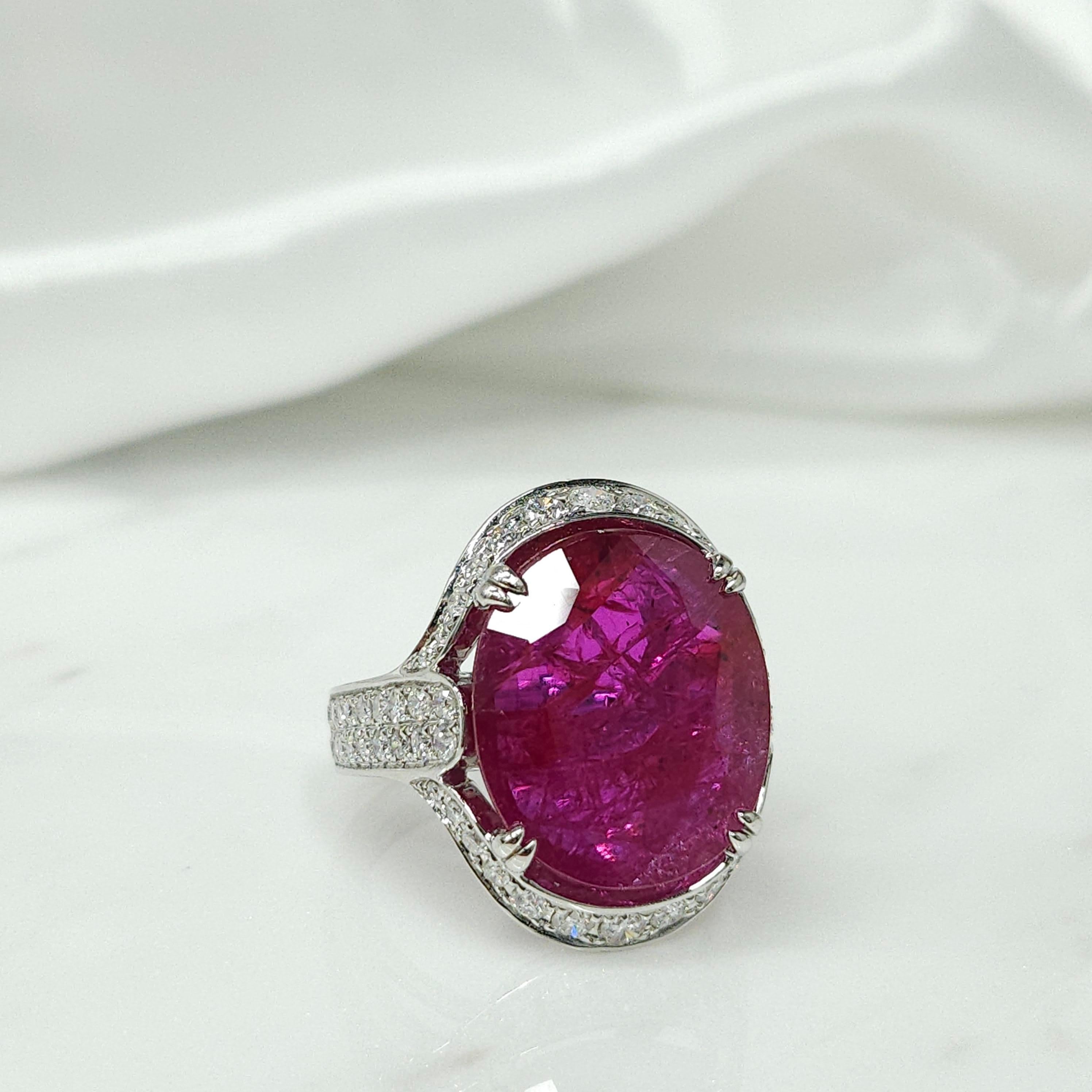 IGI Certified 11.39 Carat Ruby & Diamond Ring in 18K White Gold For Sale 2