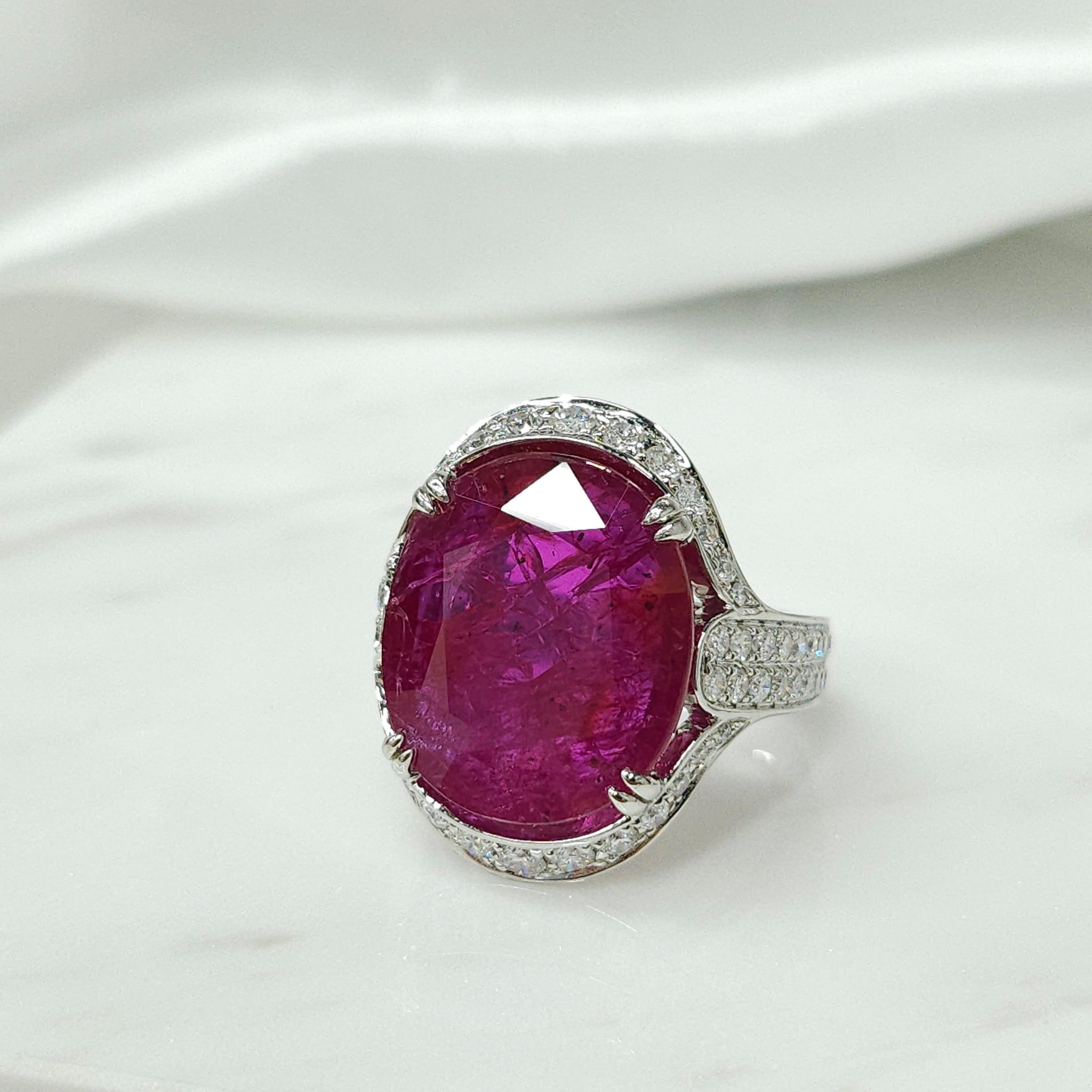 IGI Certified 11.39 Carat Ruby & Diamond Ring in 18K White Gold For Sale 3