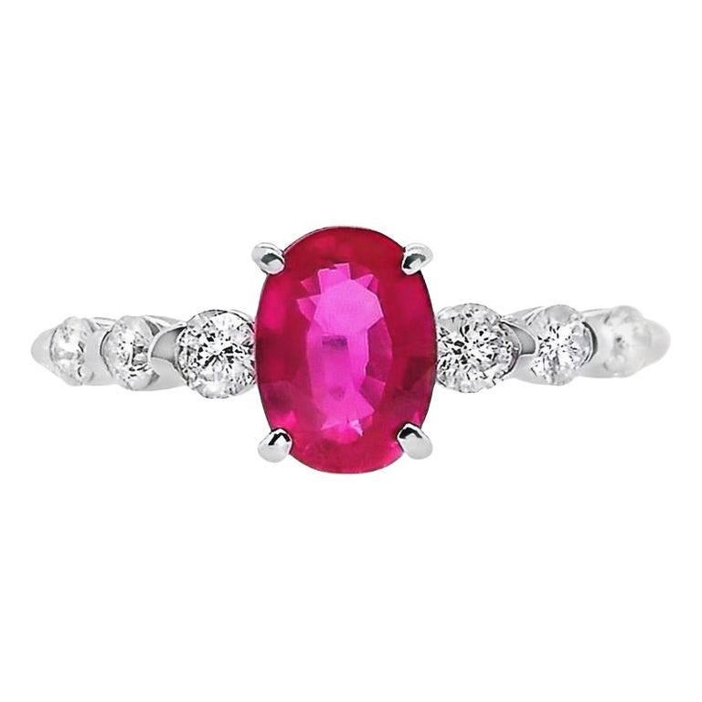 Platinring mit IGI-zertifiziertem 1,13 Karat rosa Apfel und 0,32 Karat natürlichen Diamanten im Angebot