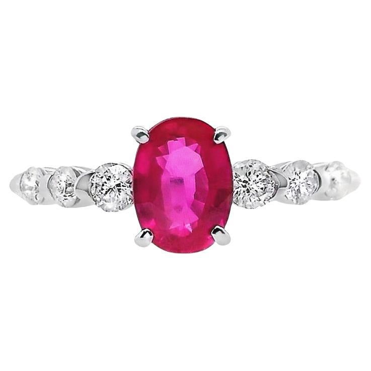 IGI Certified 1.13ct Pink-Sapphire and 0.32ct Natural Diamonds Platinum Ring For Sale