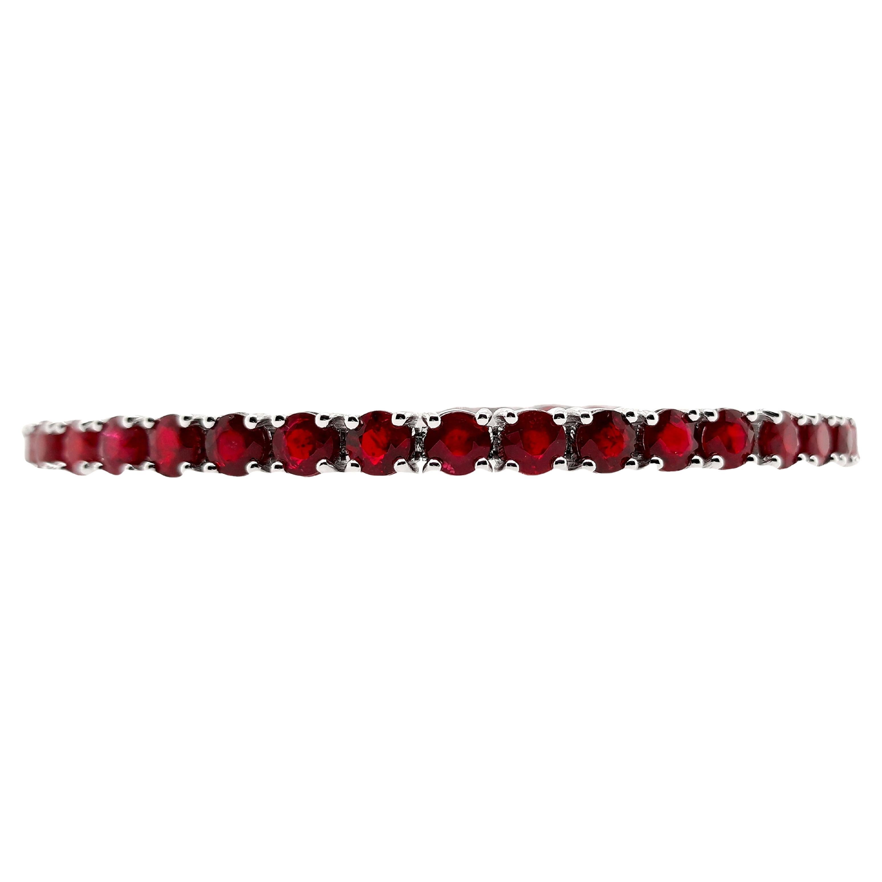 IGI Certified 11.46ct Natural Rubies 14K White Gold Bracelet For Sale