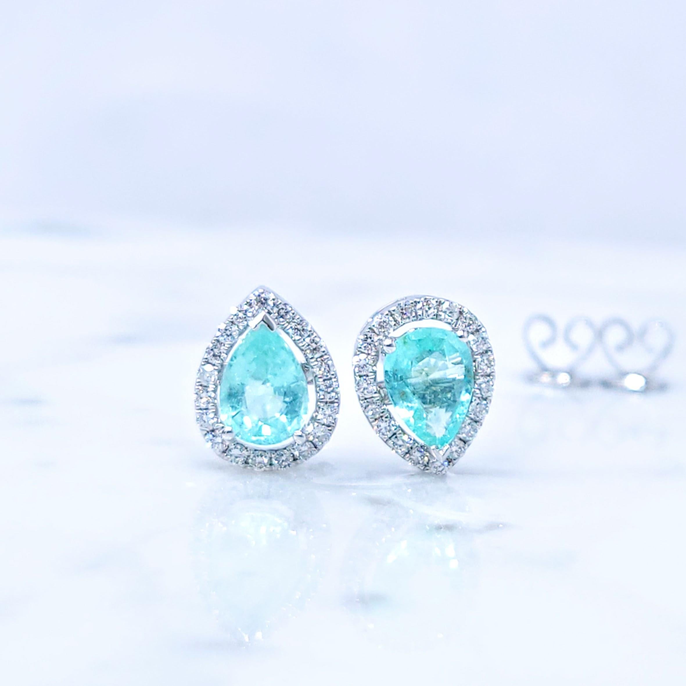 Orecchini con Paraiba e diamanti da 1,17 carati certificati IGI in oro bianco 18 carati in vendita 1