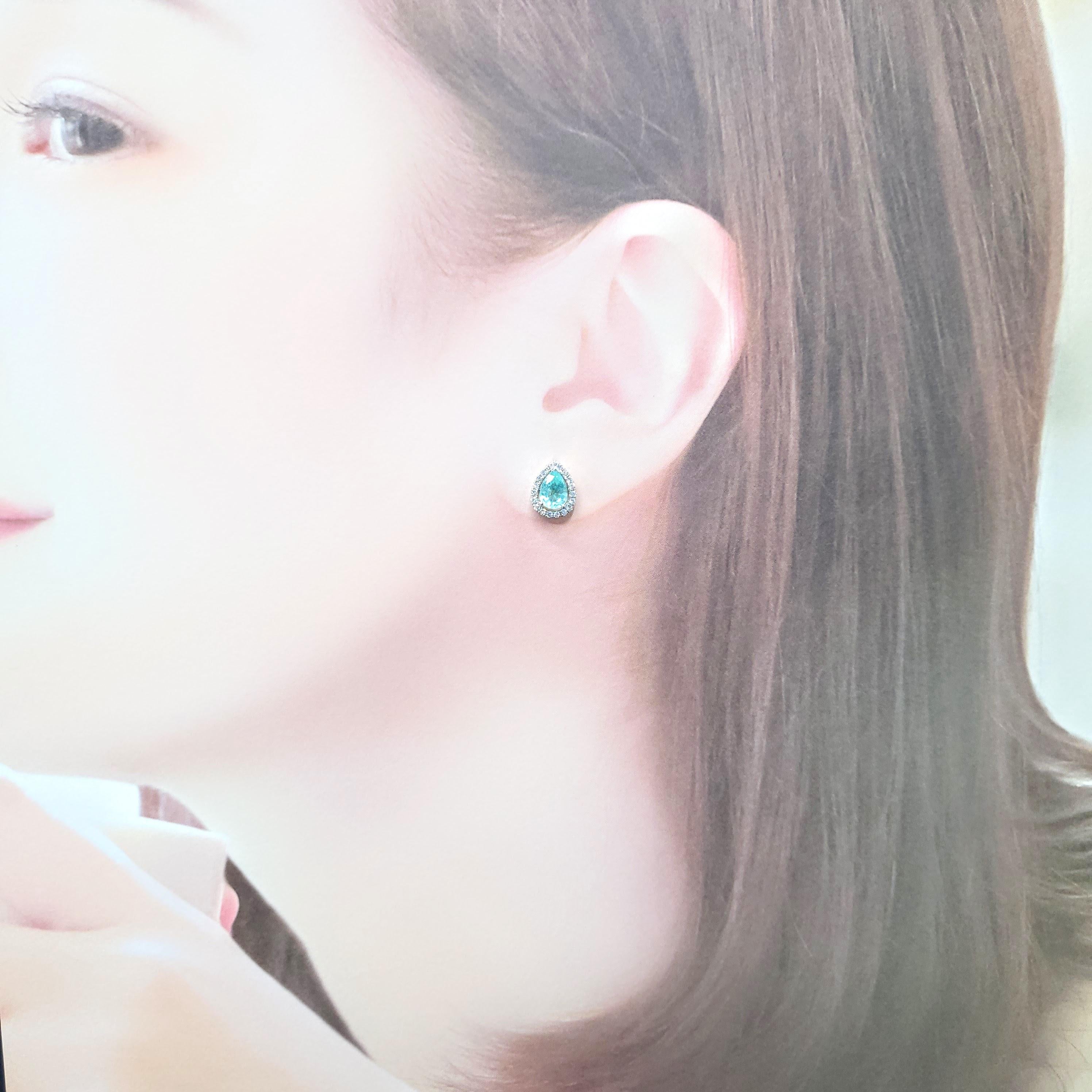 Orecchini con Paraiba e diamanti da 1,17 carati certificati IGI in oro bianco 18 carati in vendita 2