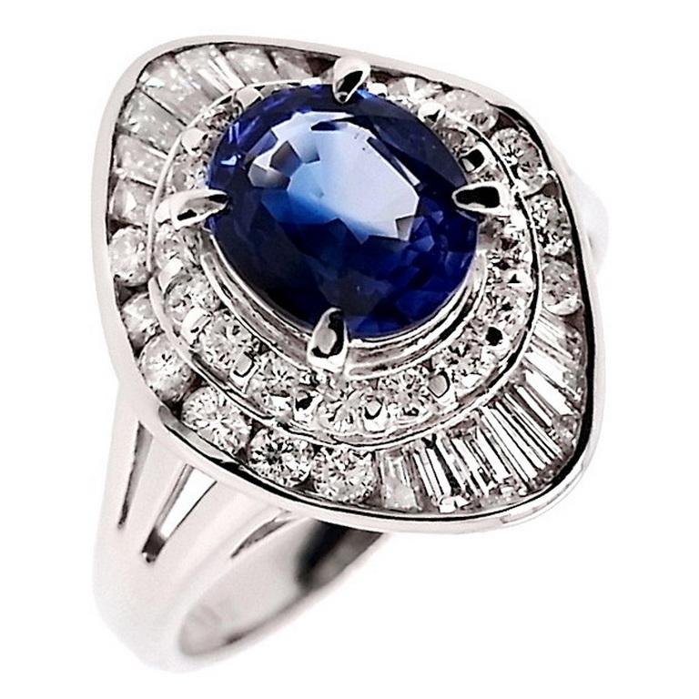 IGI Certified 1.17ct Sapphire 0.72ct Natural Diamonds Platinum Ring In New Condition For Sale In Hong Kong, HK