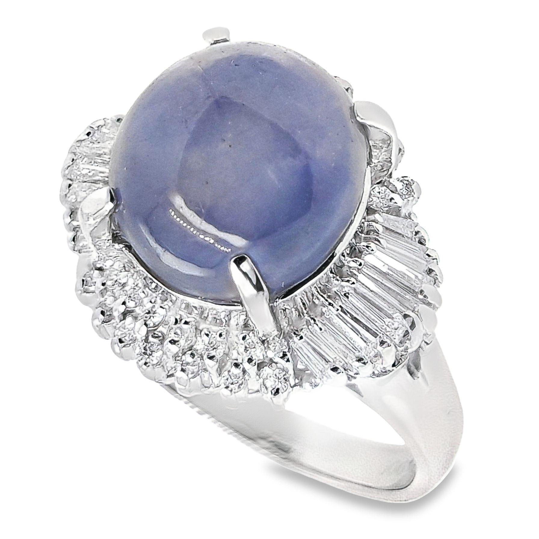 IGI Certified 11.7ct Untreated Star Sapphire and 0.53ct Diamonds Platinum Ring 2