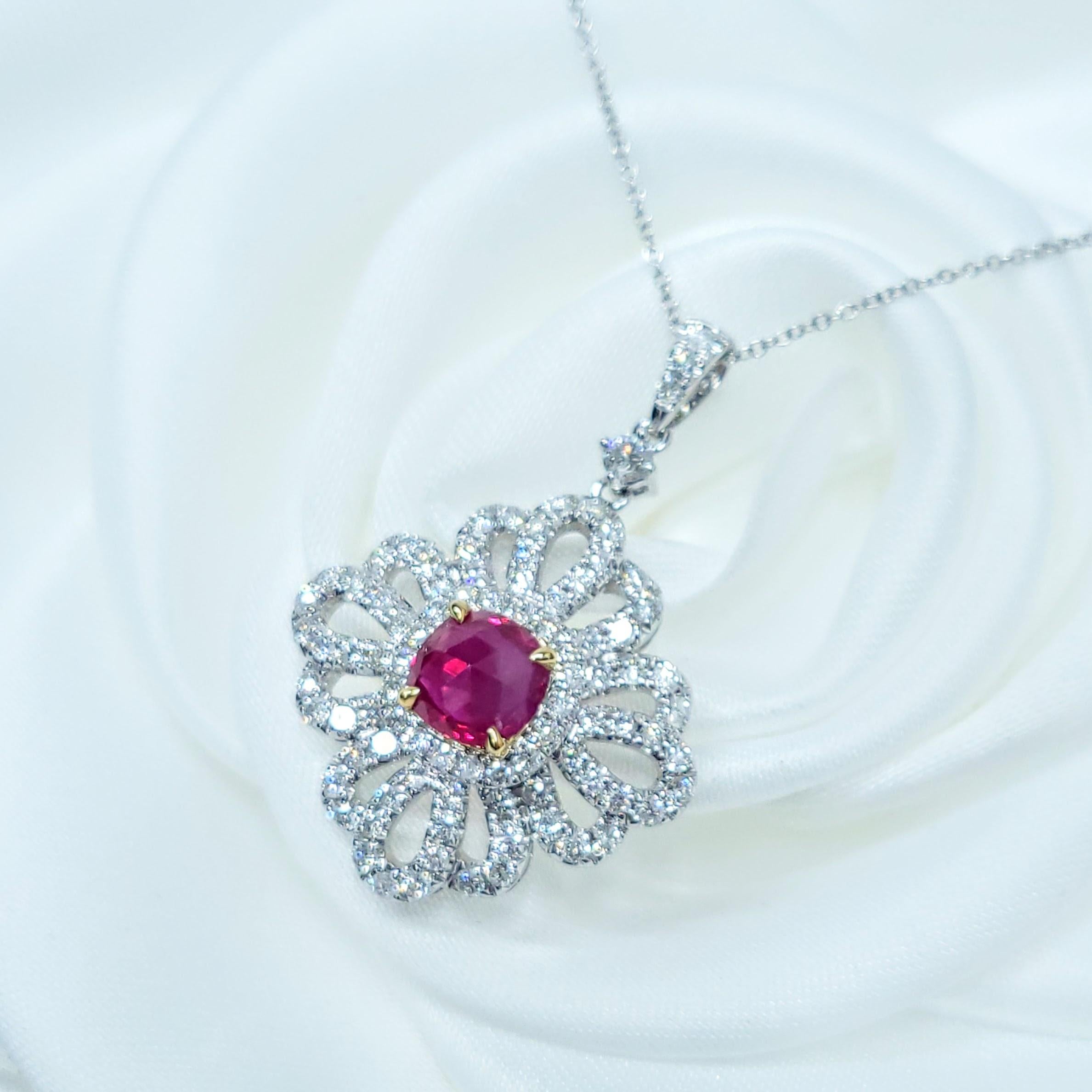 IGI-zertifizierter Anhänger aus 18 Karat Weißgold mit 1,20 Karat Burma-Rubin und Diamant im Angebot 1