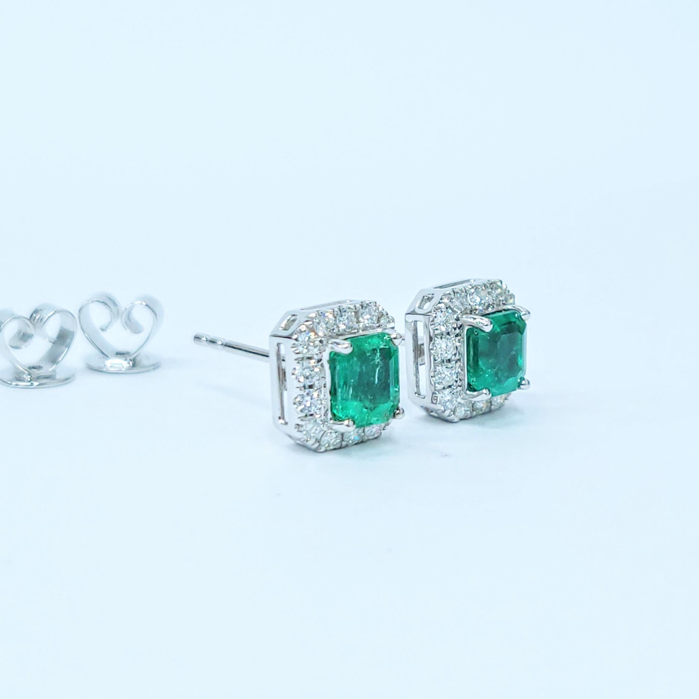 Boucles d'oreilles en or blanc 18 carats avec émeraude colombienne certifiée IGI de 1,20ct et diamant en vente 4