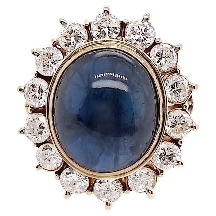 IGI Certified 12.10ct Not-Treated Sapphire and 1.73ct Diamonds Gold Ring For Sale