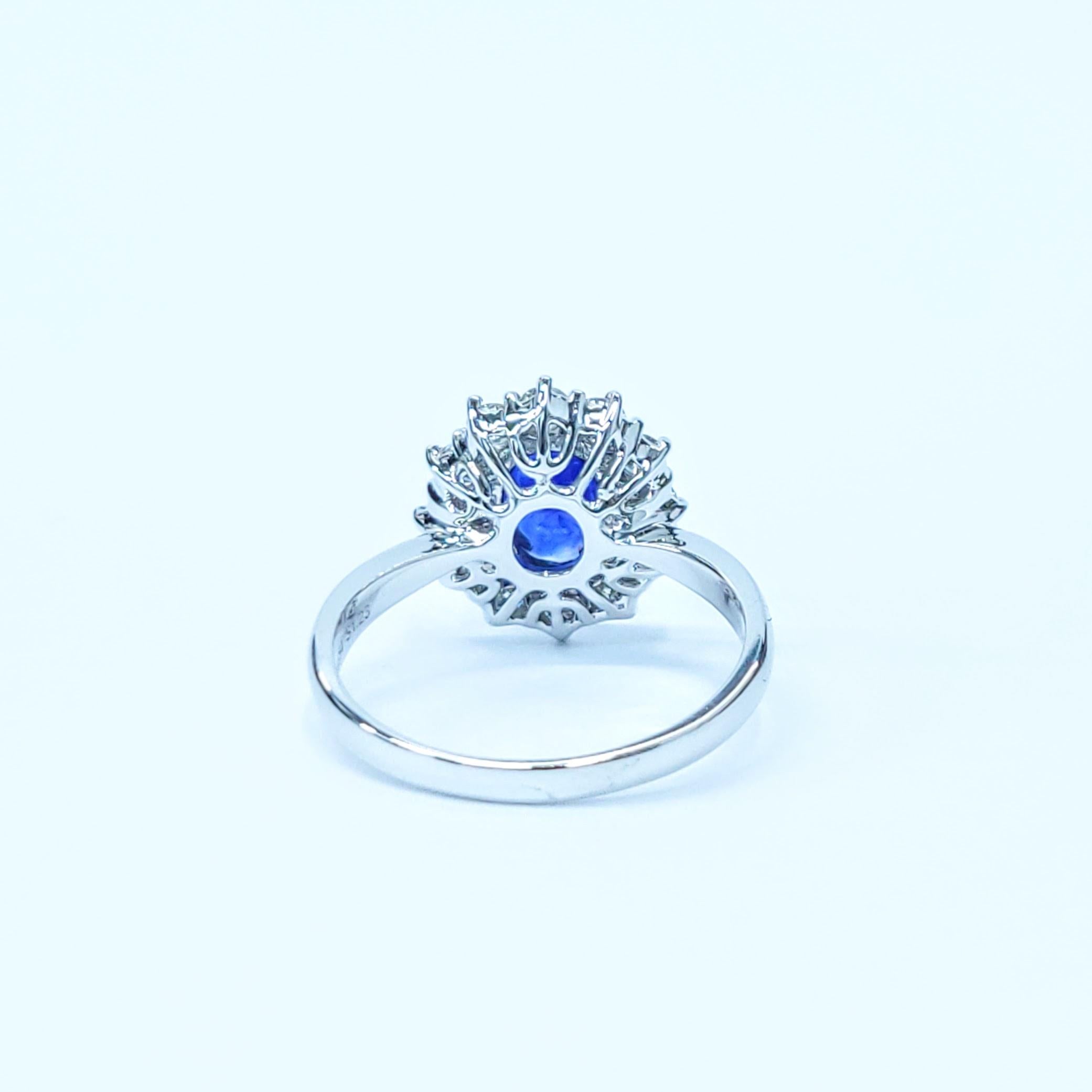 IGI Certified 1.23 Carat Blue Sapphire & Diamond Ring in 18K White Gold For Sale 1