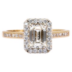 IGI Certified 1.31ct Diamonds Halo Ring in 18k Yellow Gold