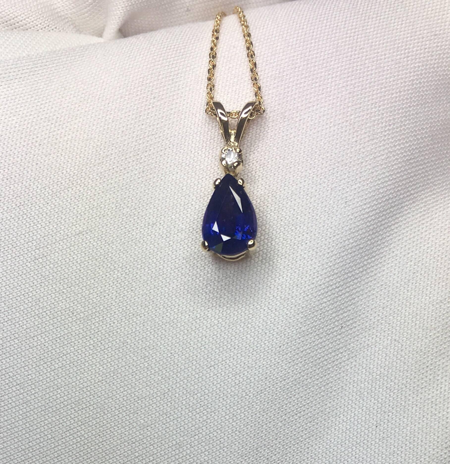 IGI Certified 1.32 Carat Color Change Blue Purple Sapphire Diamond Gold Pendant 2