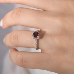 IGI-zertifizierter Statement-Ring aus 14-karätigem Gold mit einem natürlichen Granat von 1,32 Karat und Diamanten
